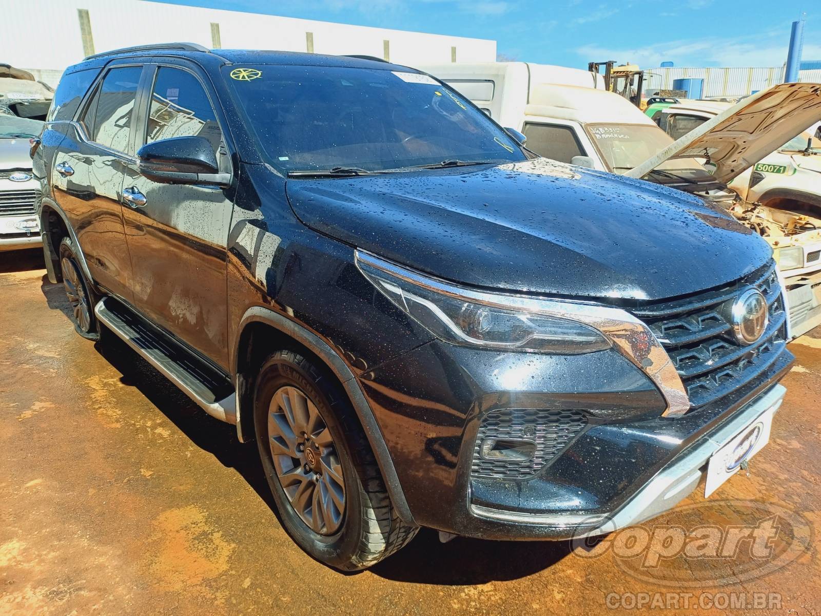 TOYOTA SW4 2023
