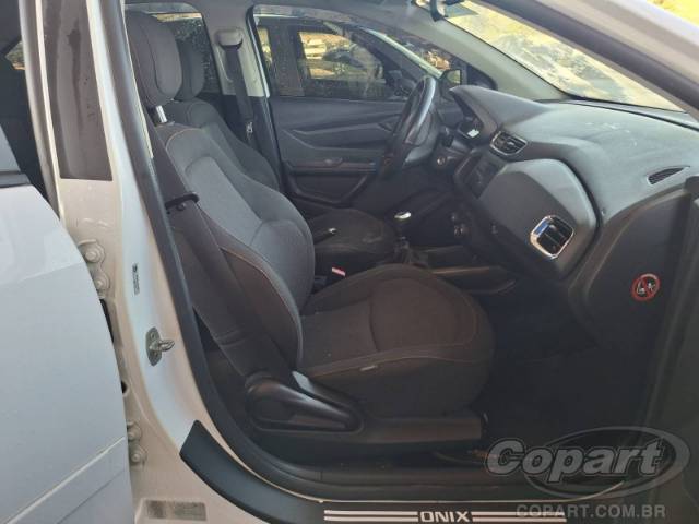 2014 CHEVROLET ONIX 