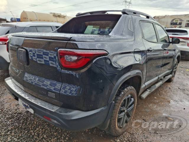 2022 FIAT TORO 