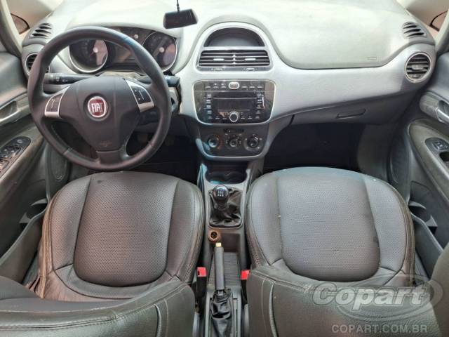 2016 FIAT PUNTO 