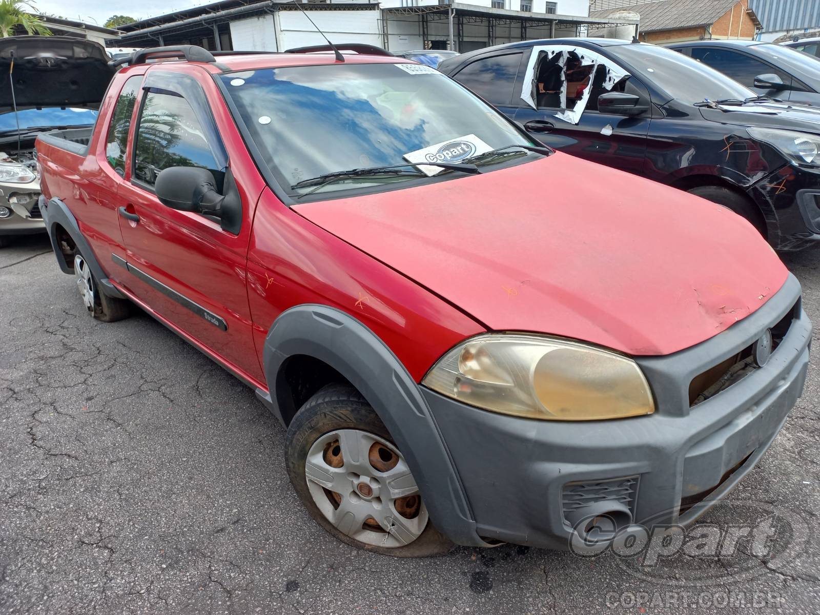 FIAT STRADA CE 1.4 (Picapes Pequenas)