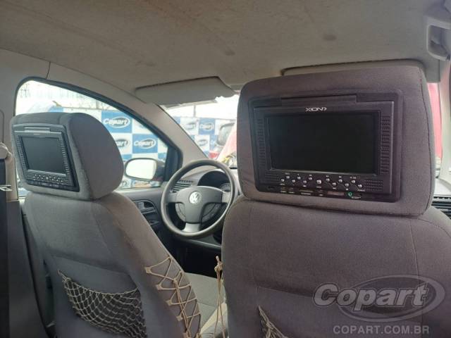 2010 VOLKSWAGEN FOX 