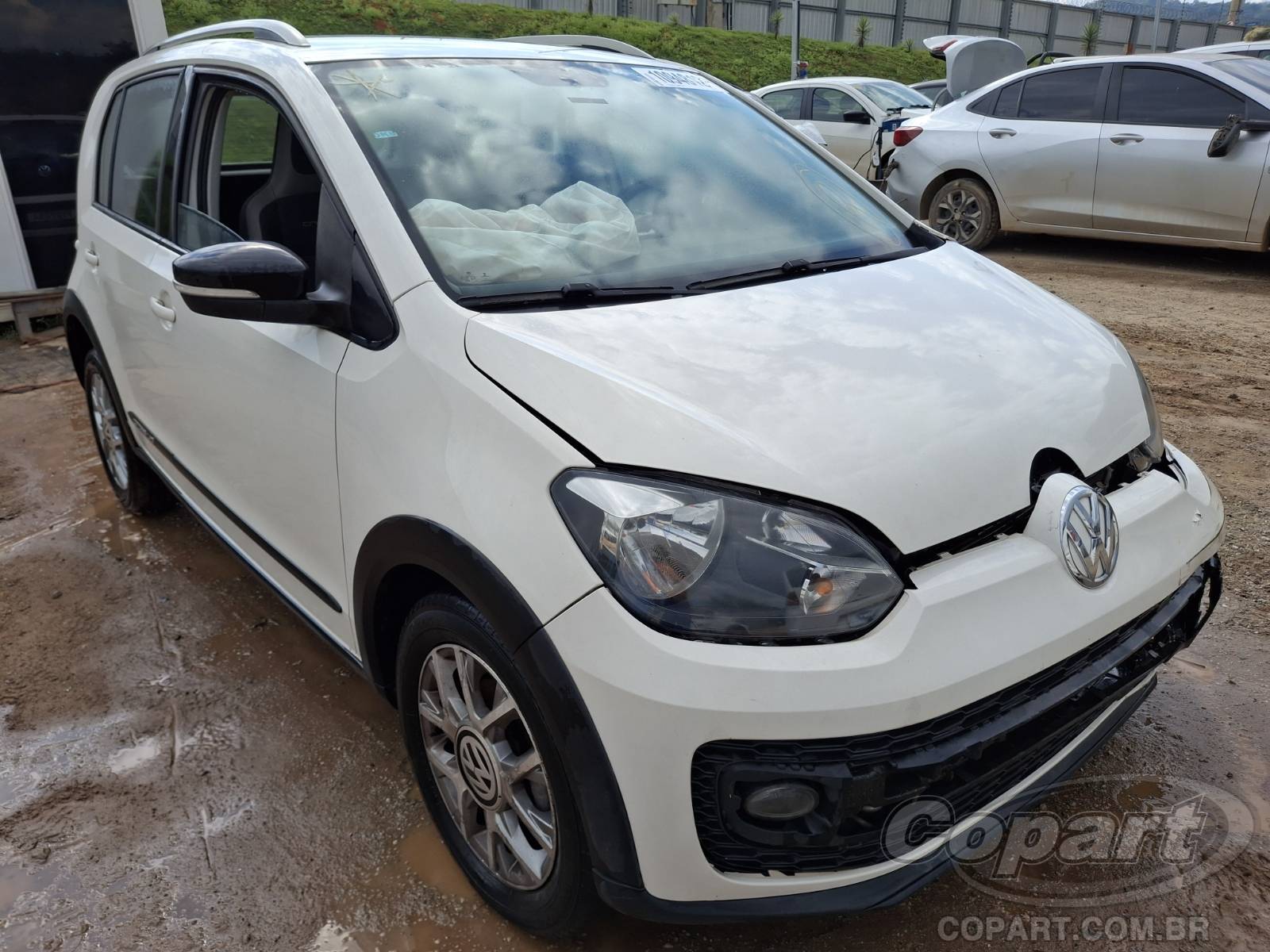 Veículo VW - VolksWagen Volkswagen VOLKSWAGEN UP Cross 1.0 12V TSI Turbo 2017 2017 em leilão