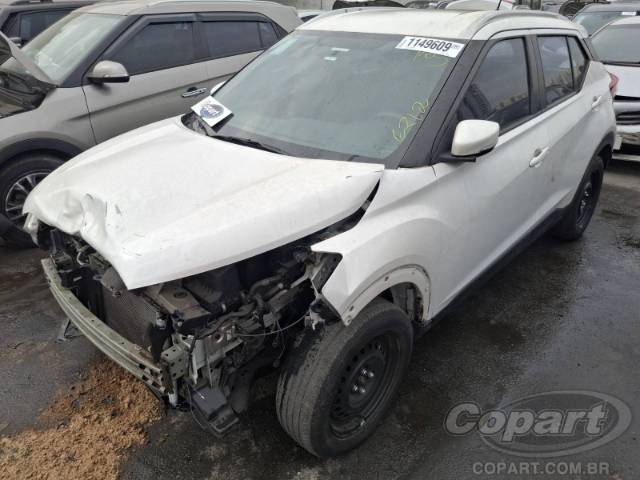 2020 NISSAN KICKS 