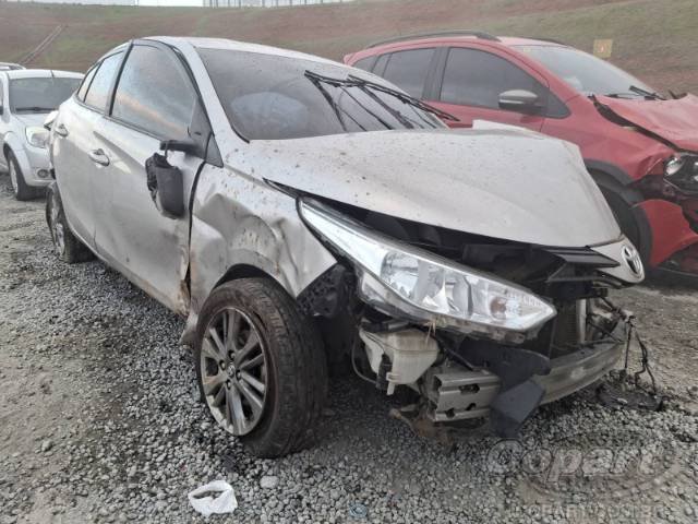2020 TOYOTA YARIS SEDA 