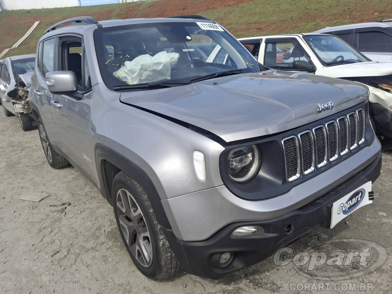 Veículo Fiat Renegade JEEP RENAGADO LONGITUDE 2.0 MULTIJET TURBO 2020 2020 em leilão