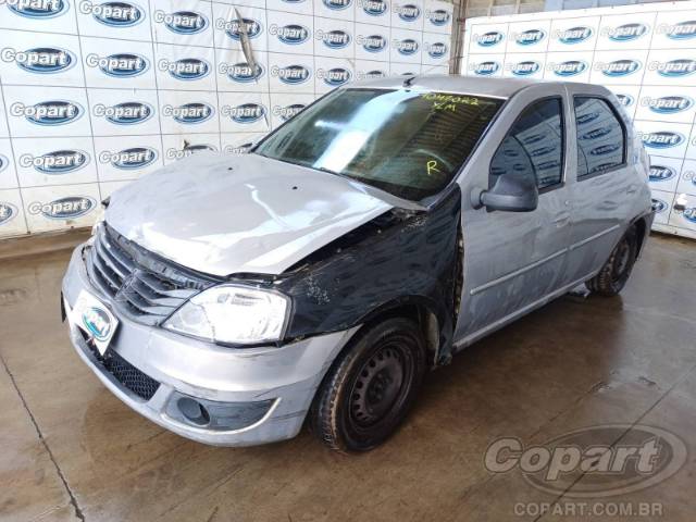 2011 RENAULT LOGAN 