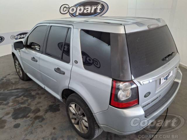 2011 LAND ROVER FREELANDER 