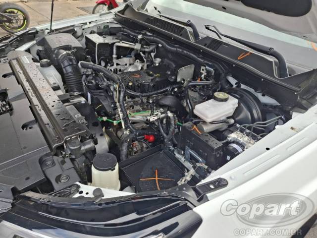 2025 NISSAN FRONTIER CD 