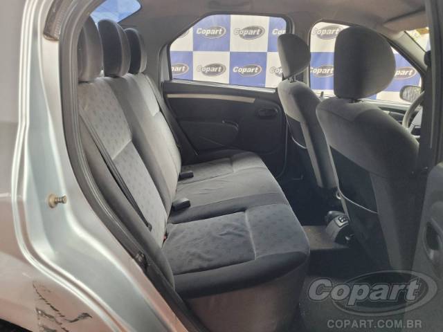 2008 RENAULT LOGAN 