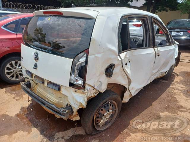 2015 VOLKSWAGEN UP 