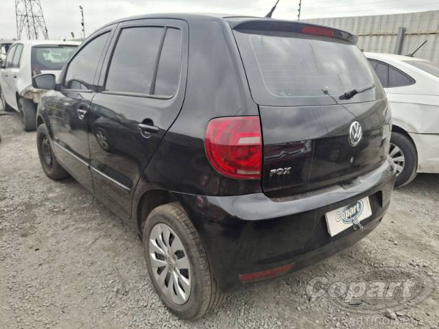 2010 VOLKSWAGEN FOX 
