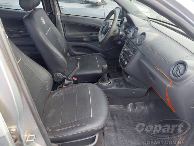 2013 VOLKSWAGEN GOL 