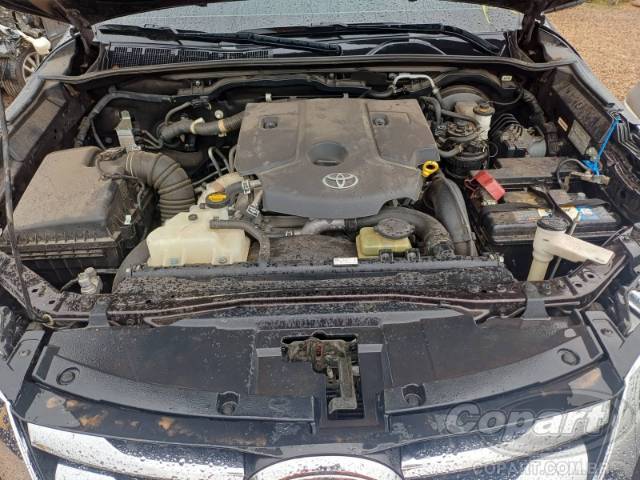 2017 TOYOTA HILUX SW4 