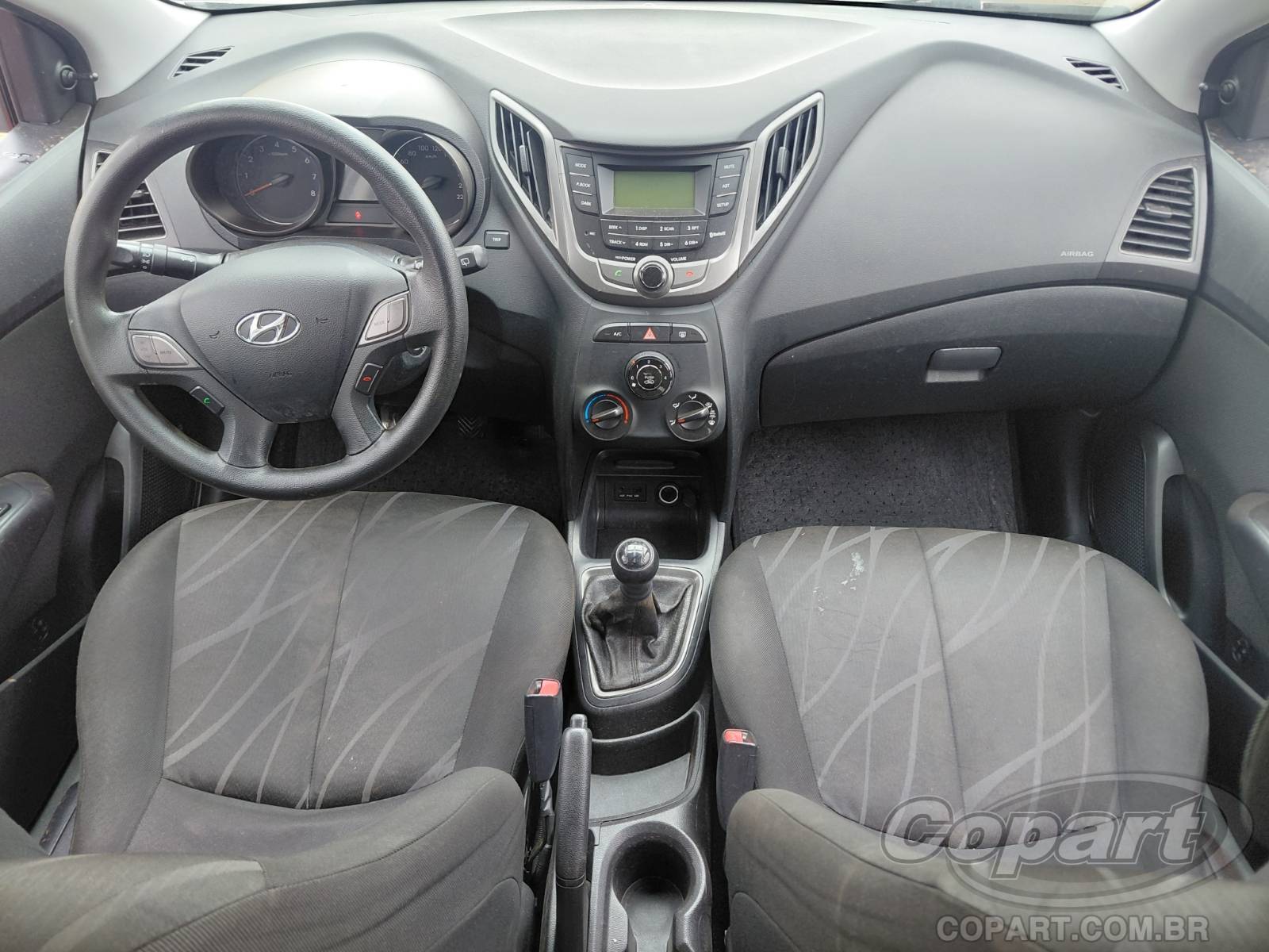2015 HYUNDAI HB20 — foto 9 de 10