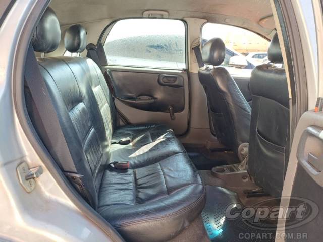 2004 CHEVROLET CORSA 