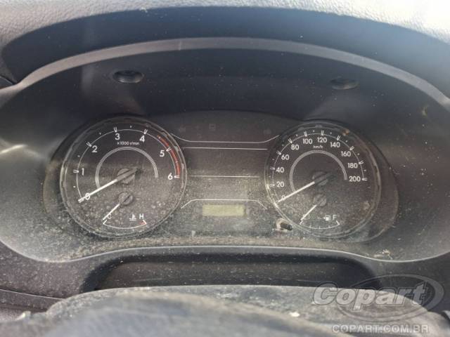 2024 TOYOTA HILUX CS 