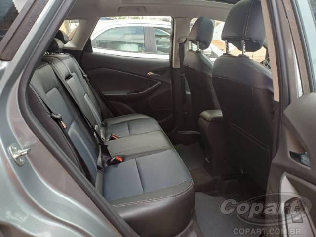 2025 CHEVROLET TRACKER 