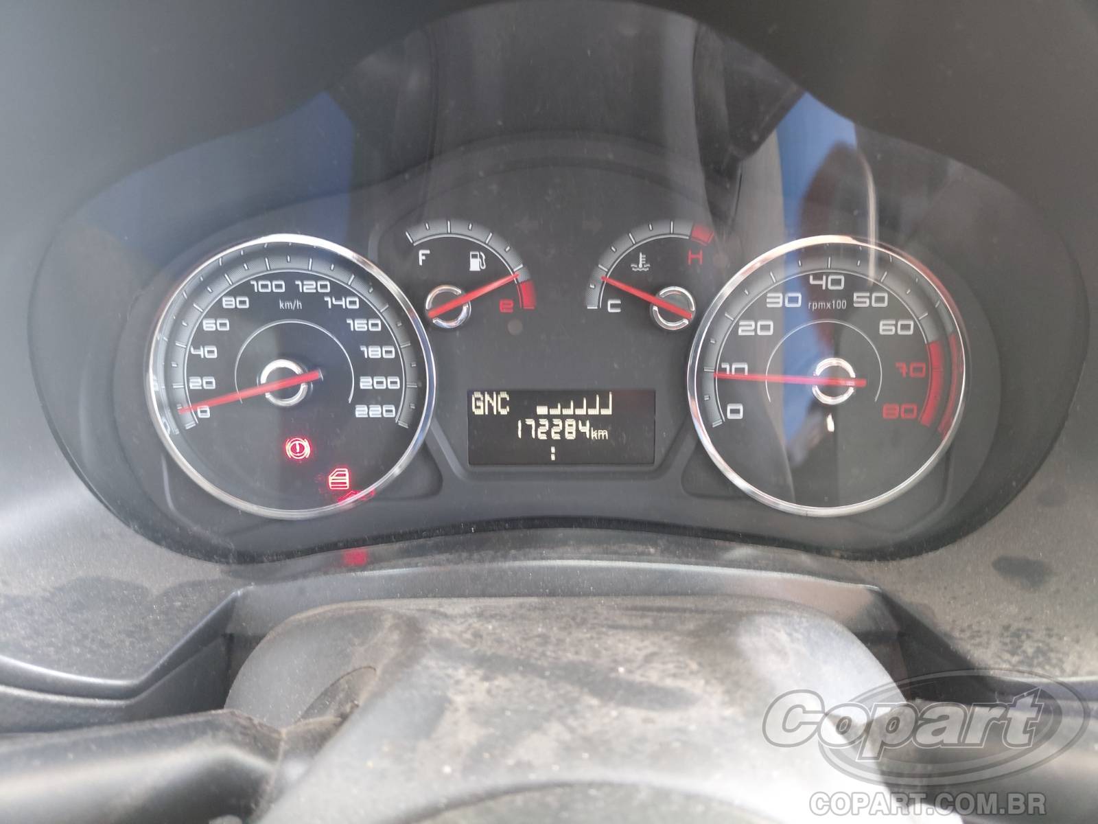 Foto 8 de 11: 2014 FIAT GRAND SIENA
