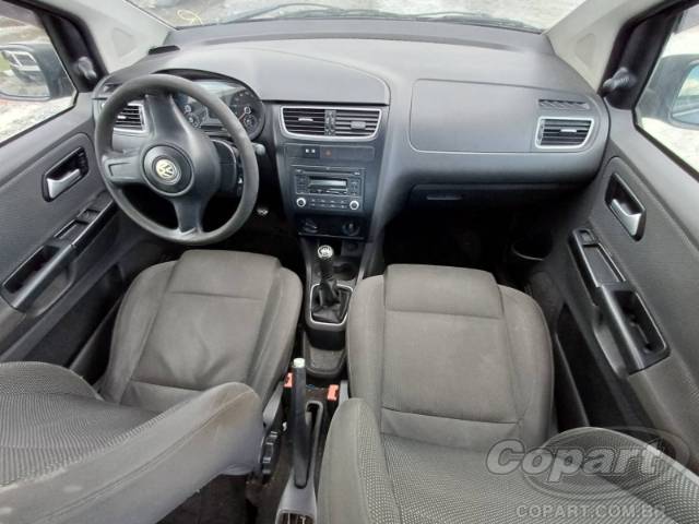 2010 VOLKSWAGEN FOX 