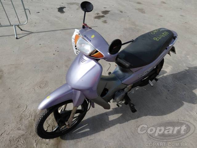 2004 HONDA C 100 