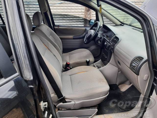 2005 CHEVROLET ZAFIRA 