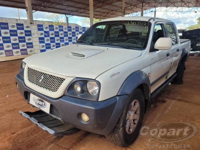 2010 MITSUBISHI L200 OUTDOOR CD 