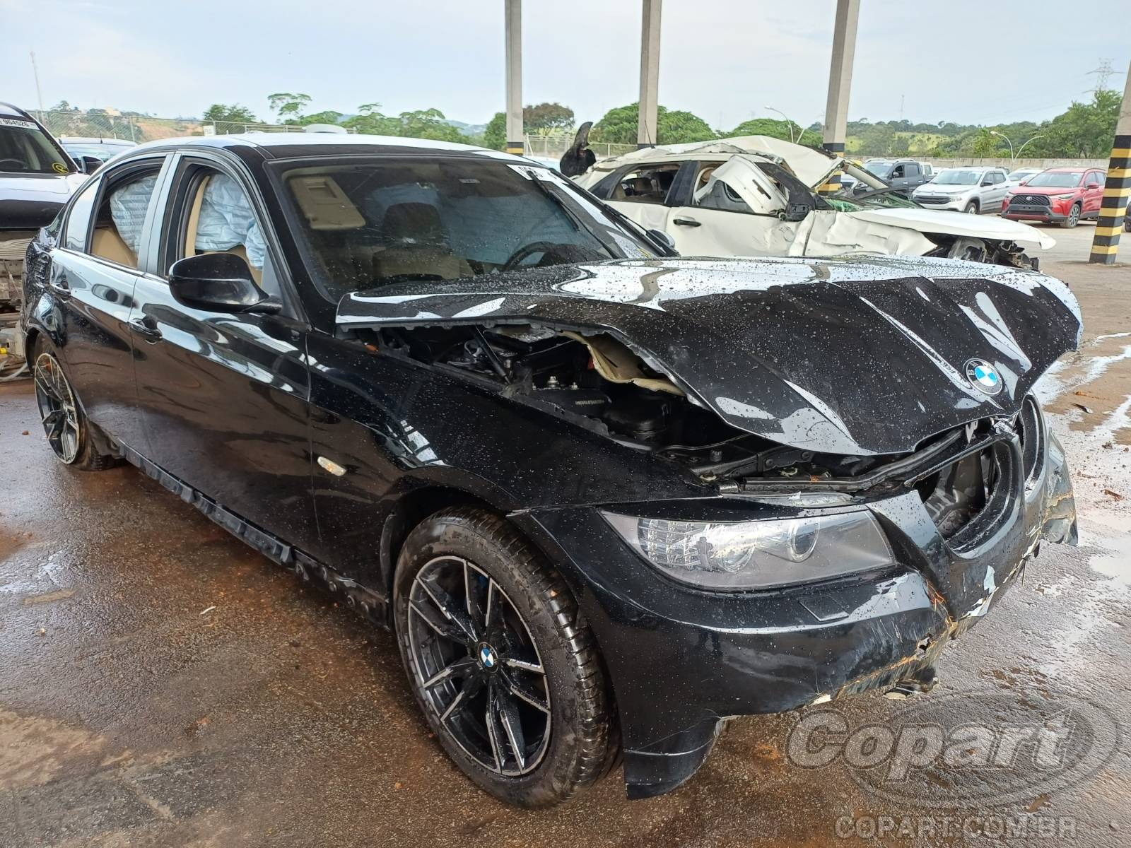 Veículo BMW Série 3 BMW SERIE 3 320i 2011 Gasolina 2011 em leilão