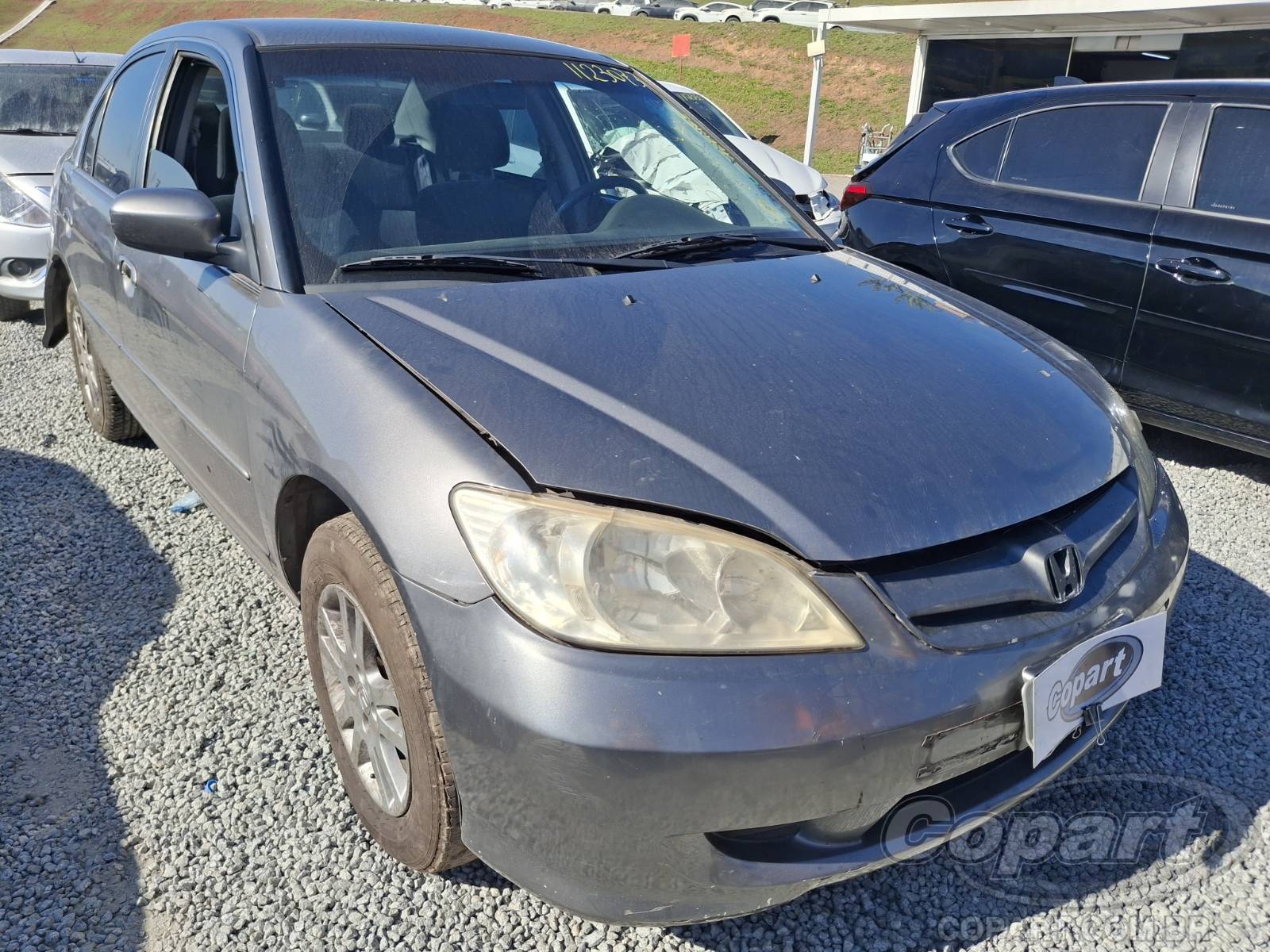 Honda Civic 2006 em leilão