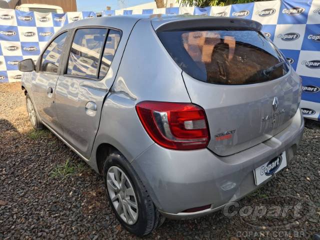 2015 RENAULT SANDERO 