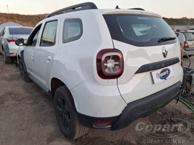 2022 RENAULT DUSTER 