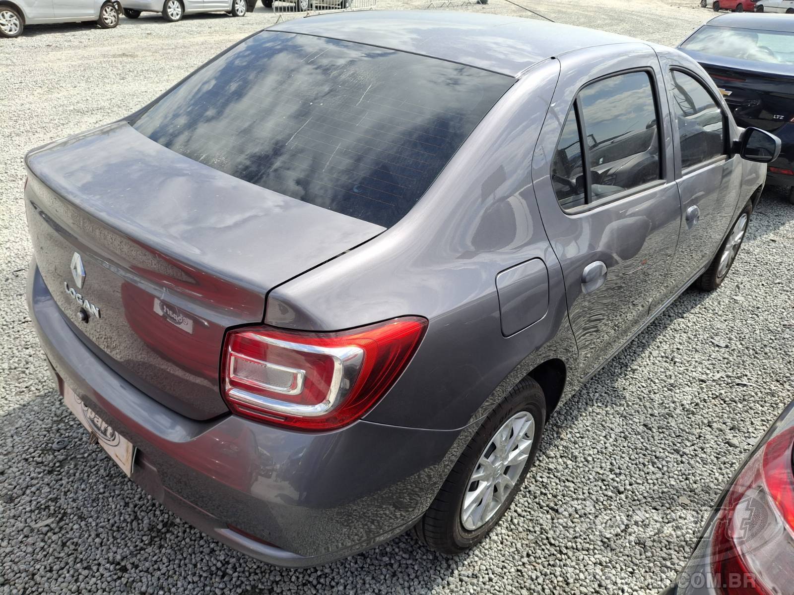 2024 RENAULT LOGAN — foto 4 de 10