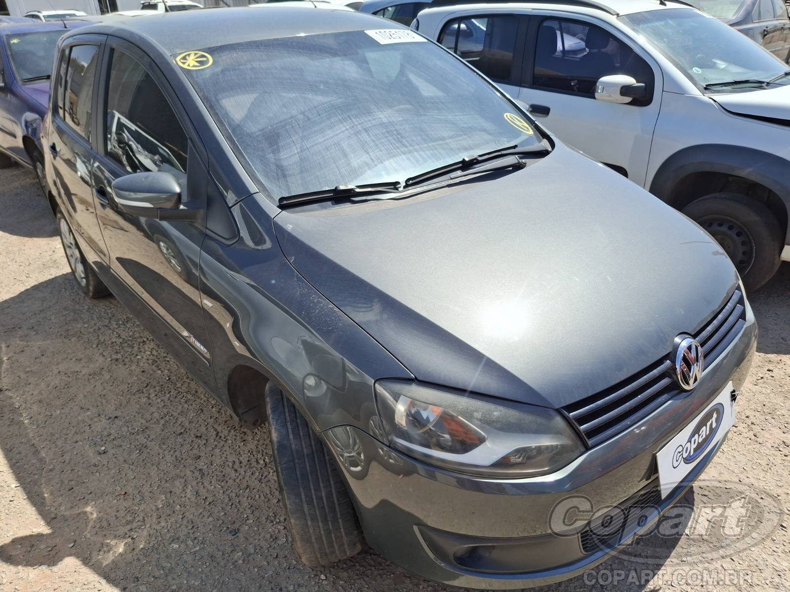 Veículo VW - VolksWagen Fox VOLKSWAGEN FOX 1.0 TOTAL FLEX 2013 2013 em leilão