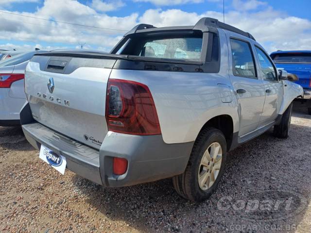 2019 RENAULT DUSTER OROCH 