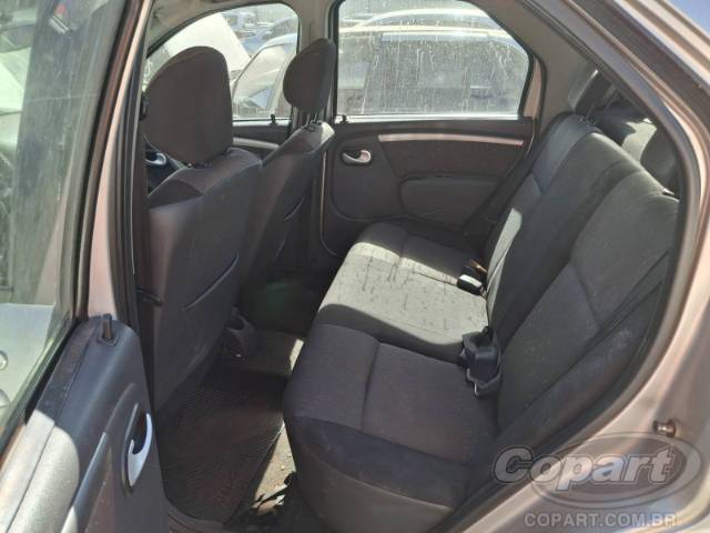 2011 RENAULT LOGAN 