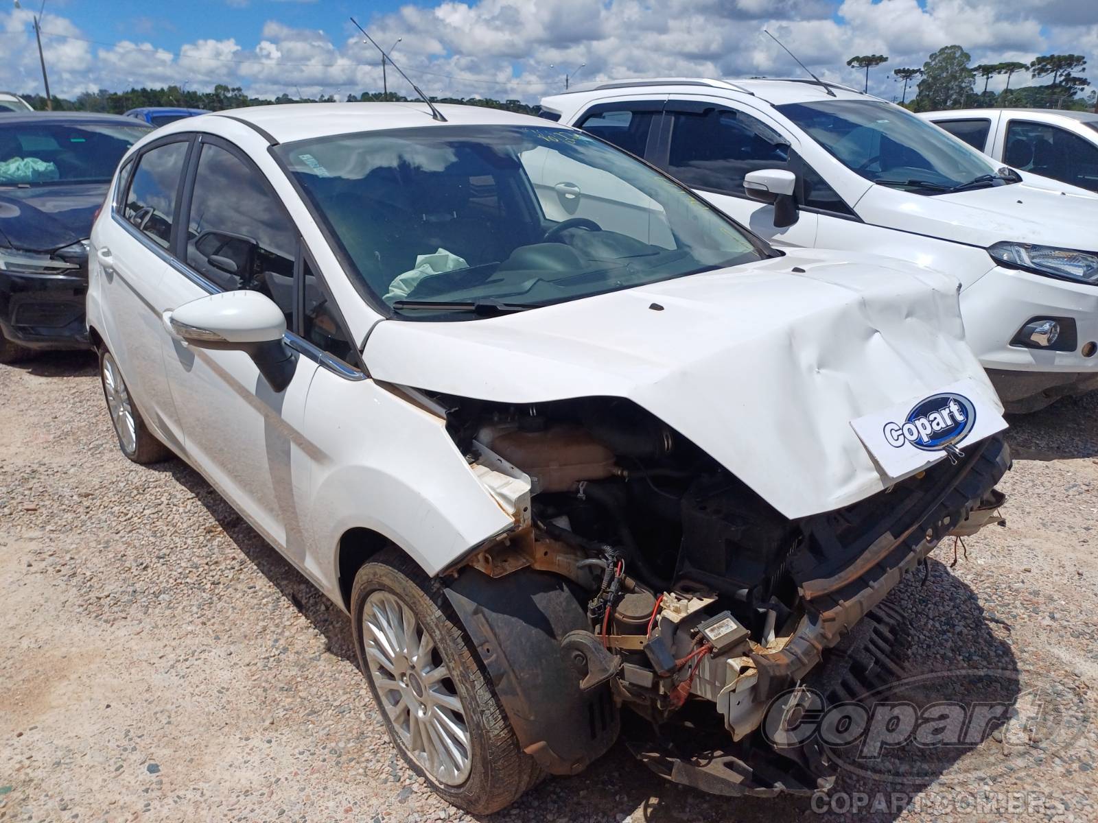 Veículo Ford Fiesta Ford Fiesta Titanium Powershift 1.0 EcoBoost Turbo 2017 Colisão Média Monta 2017 em leilão