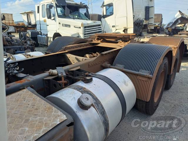 2011 VOLVO FH 
