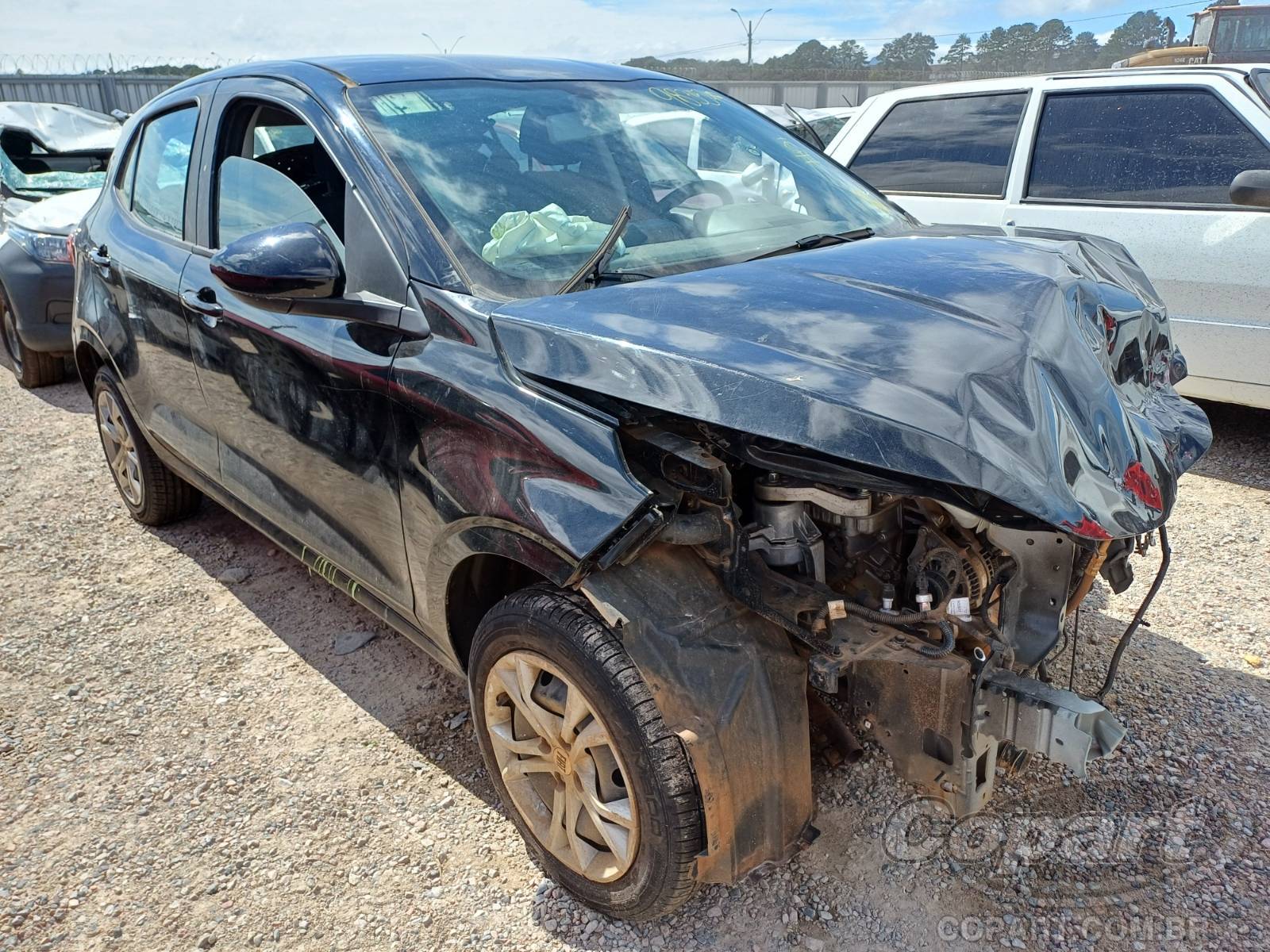 Veículo Fiat Argo Fiat Argo Drive 1.0 Firefly 2023 Colisão Média Monta 2023 em leilão