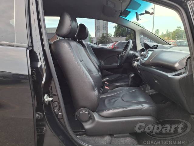 2011 HONDA FIT 