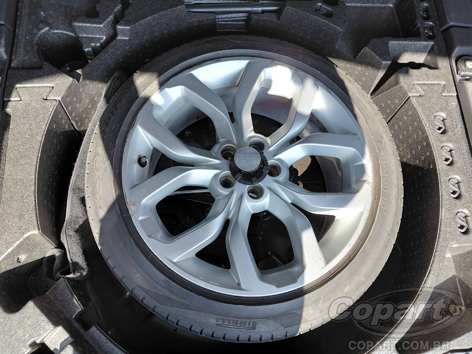 Foto 10 de 12: 2018 LAND ROVER DISCOVERY SPORT