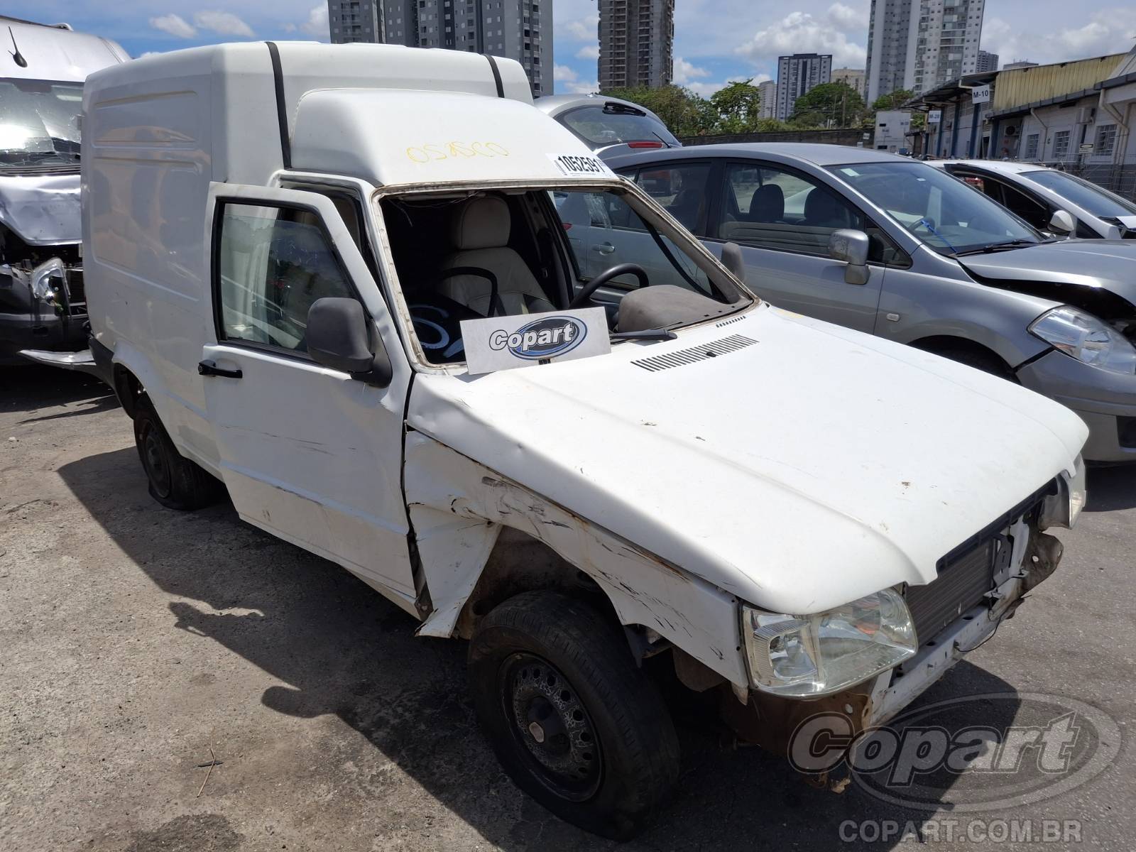 Veículo FIAT Fiorino FIAT FIORINO FURGAO 2012 2012 em leilão