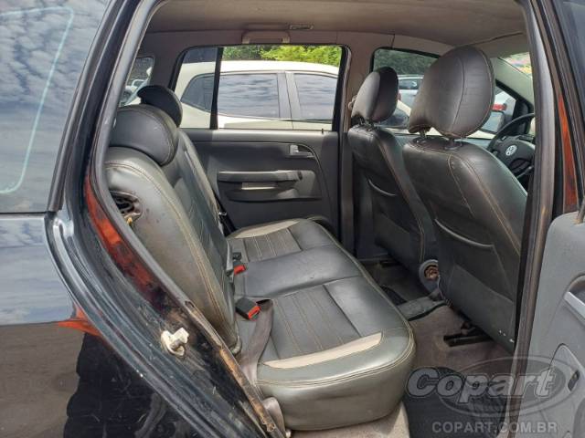 2010 VOLKSWAGEN SPACEFOX 