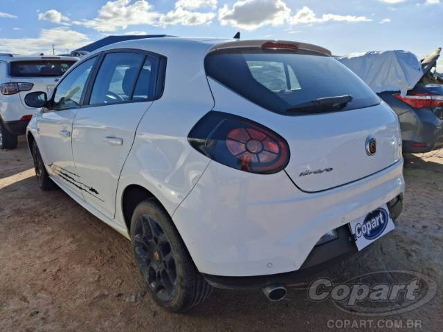 2014 FIAT BRAVO 