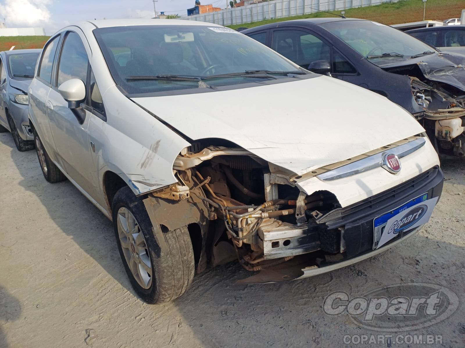 Veículo Fiat Punto FIAT PUNTO Attractive 1.4 Evo 2016 2016 em leilão