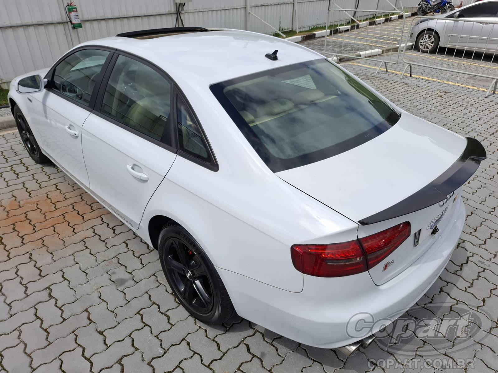Foto 12 de 14: 2013 AUDI A4