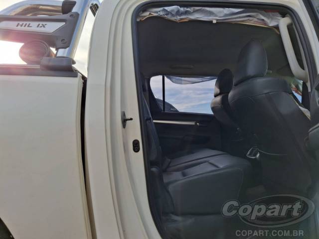 2024 TOYOTA HILUX CD 