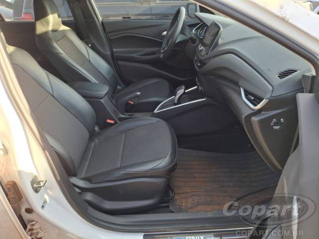 2025 CHEVROLET ONIX 