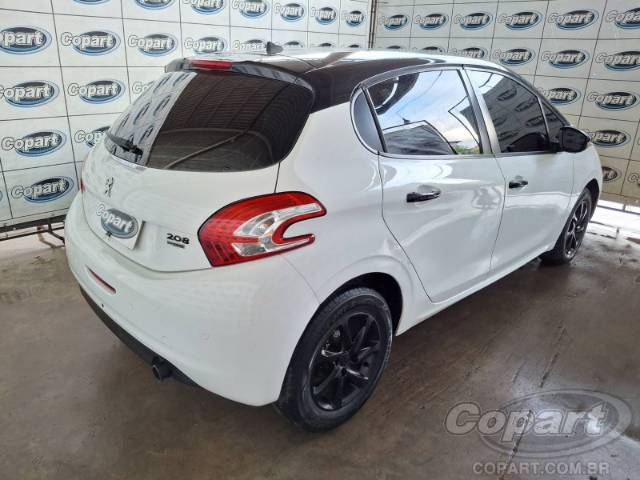 2015 PEUGEOT 208 