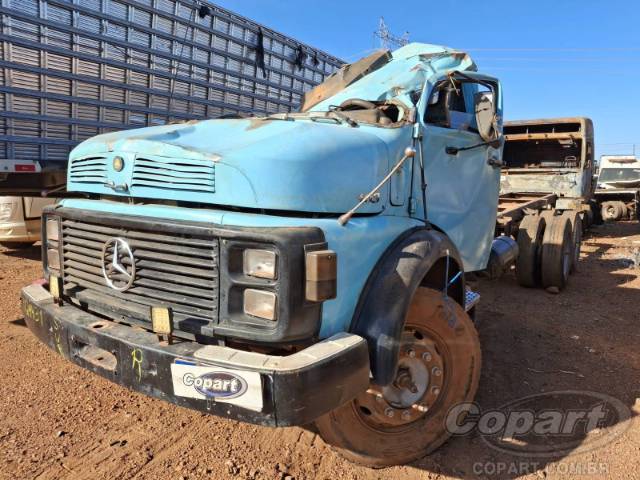 1986 MERCEDES BENZ LK-1113 