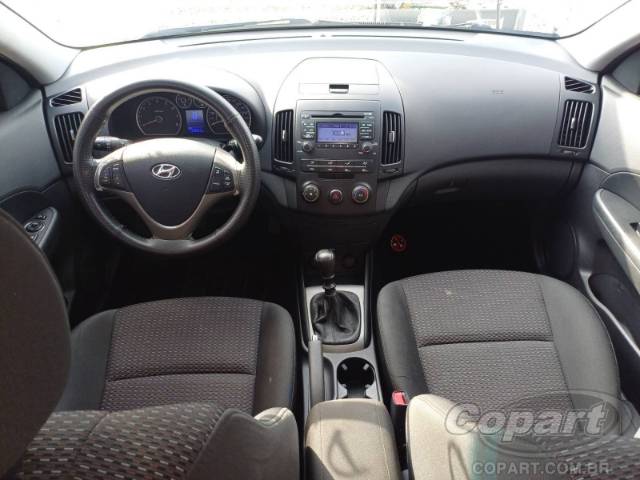 2012 HYUNDAI I30 